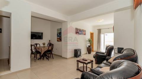 Moradia T5 Venda em Vila Nova de Cacela,Vila Real de Santo António