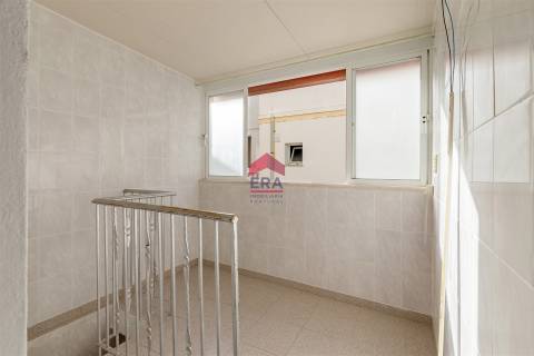 Andar Moradia T2 Venda em Olhão,Olhão