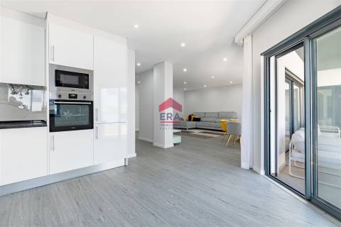 Apartamento T4 Venda em Quelfes,Olhão