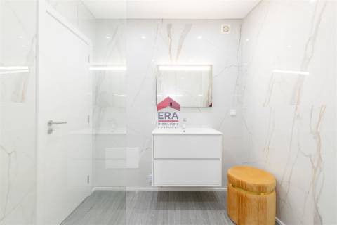 Apartamento T4 Venda em Quelfes,Olhão