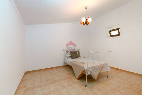 Moradia em Banda T5 Venda em Alcaria Ruiva,Mértola