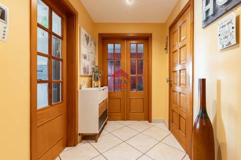 Apartamento T3 Venda em Olhão,Olhão