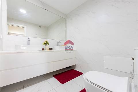 Apartamento T5 Venda em Faro (Sé e São Pedro),Faro