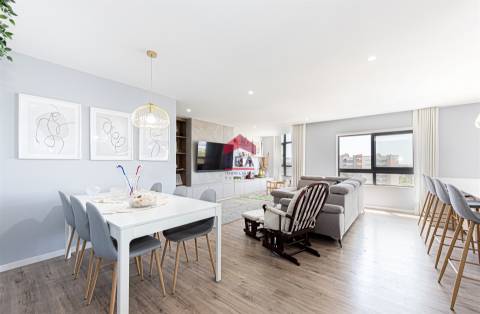 Apartamento T5 Venda em Faro (Sé e São Pedro),Faro