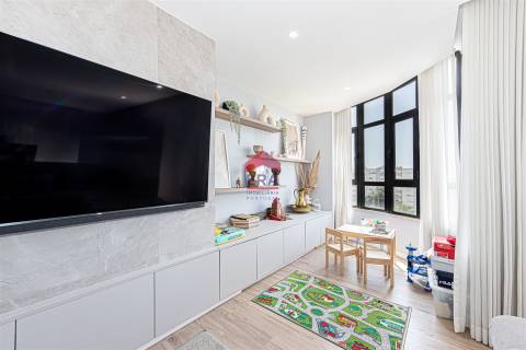 Apartamento T5 Venda em Faro (Sé e São Pedro),Faro