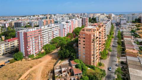Apartamento T5 Venda em Faro (Sé e São Pedro),Faro