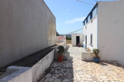 Moradia Isolada T4 Venda em Santa Bárbara de Nexe,Faro