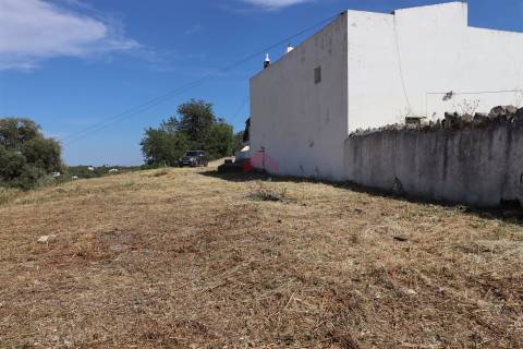 Moradia Isolada T4 Venda em Santa Bárbara de Nexe,Faro