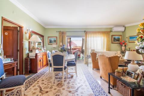 Moradia Isolada T3 Venda em Albufeira e Olhos de Água,Albufeira