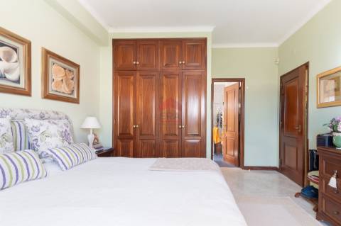 Moradia Isolada T3 Venda em Albufeira e Olhos de Água,Albufeira