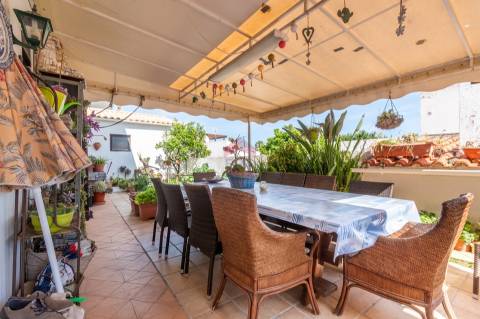 Moradia Isolada T3 Venda em Albufeira e Olhos de Água,Albufeira