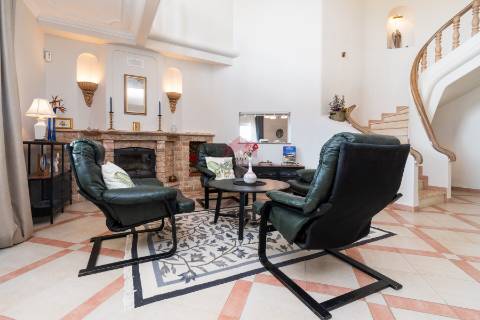 Moradia Isolada T4 Venda em Quarteira,Loulé