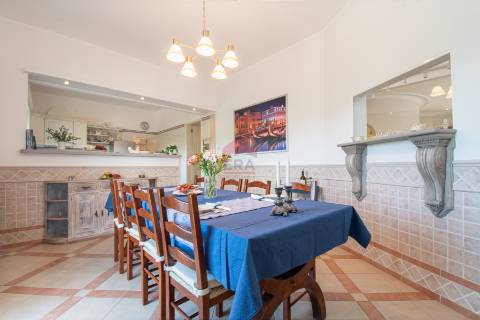 Moradia Isolada T4 Venda em Quarteira,Loulé