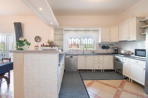 Moradia Isolada T4 Venda em Quarteira,Loulé