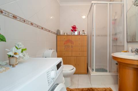 Moradia Geminada T4 Venda em Loulé (São Sebastião),Loulé