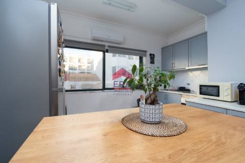 Apartamento T2 DUPLEX Venda em Loulé (São Clemente),Loulé