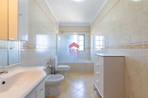 Moradia T3 Venda em Pechão,Olhão