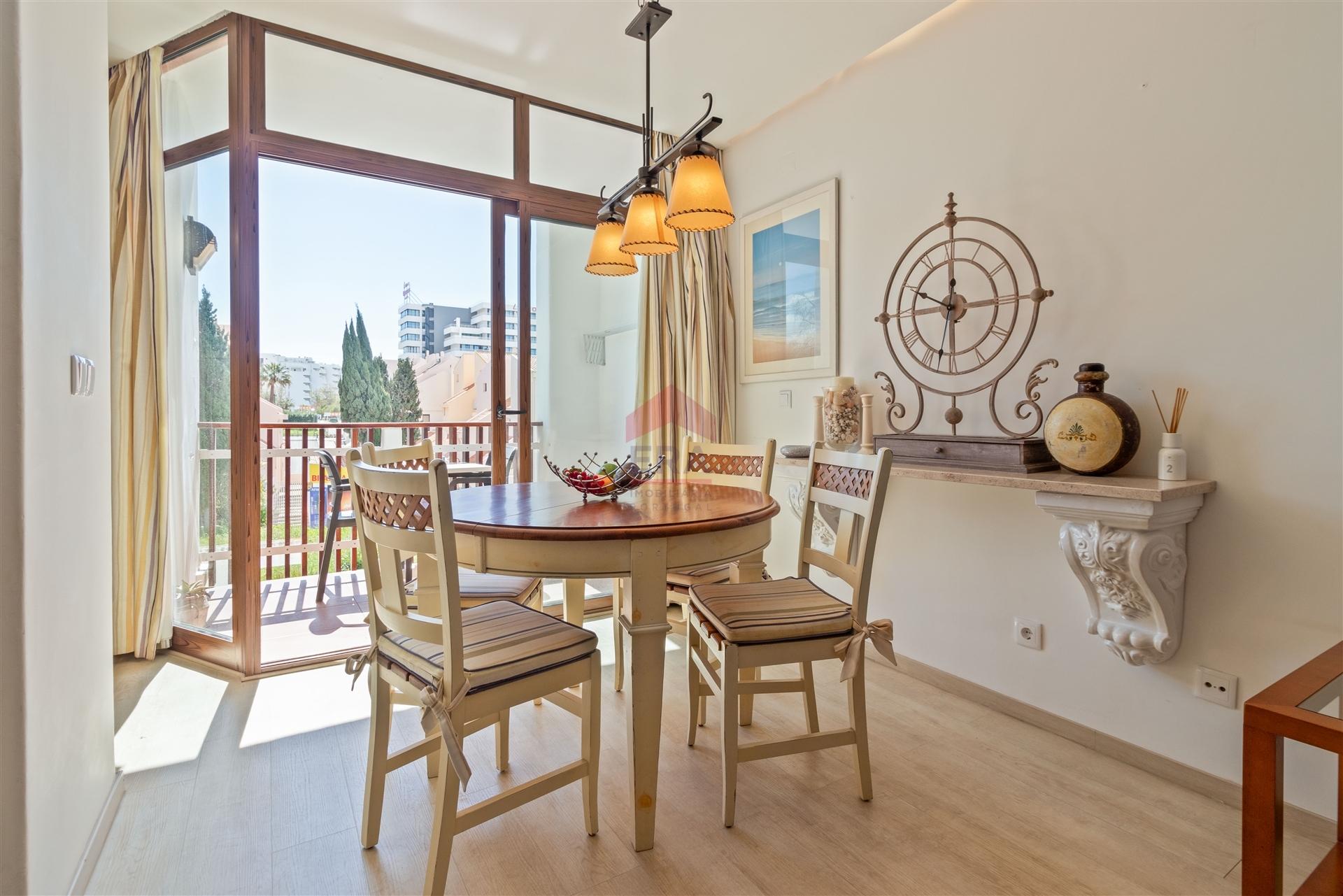 Apartamento T0+2 Venda em Quarteira,Loulé