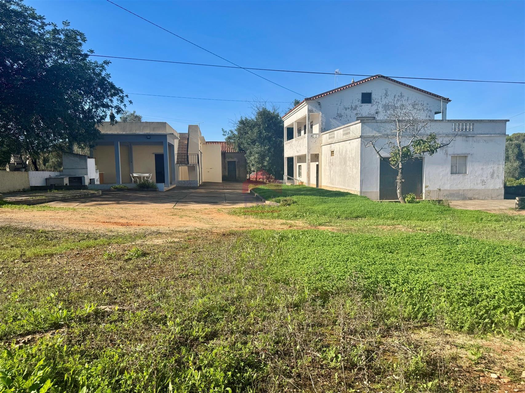 Moradia T4 Venda em Quarteira,Loulé