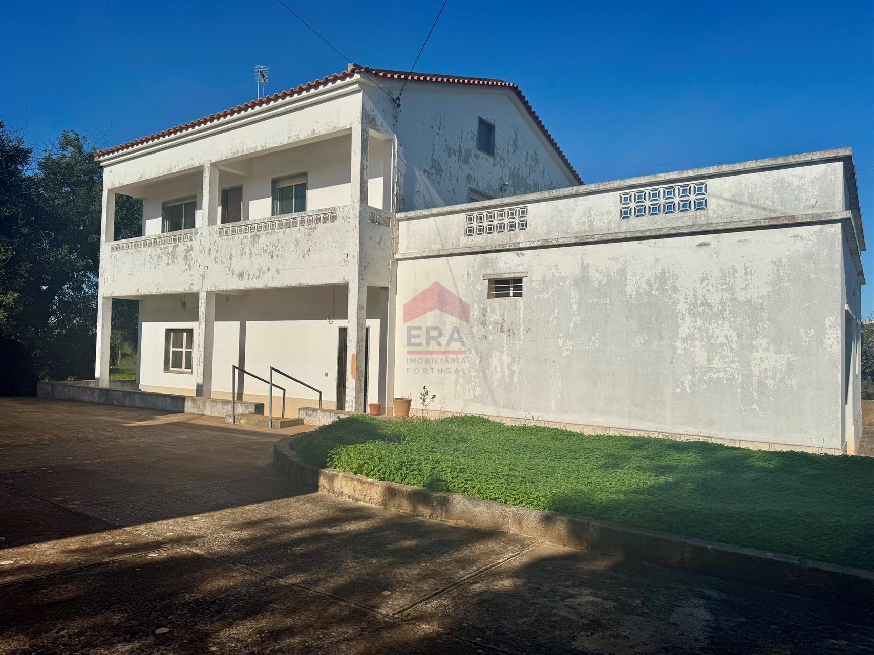 Moradia T4 Venda em Quarteira,Loulé