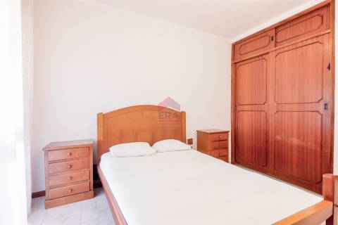 Apartamento T2 Venda em Quarteira,Loulé