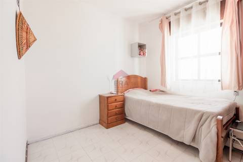 Apartamento T2 Venda em Quarteira,Loulé