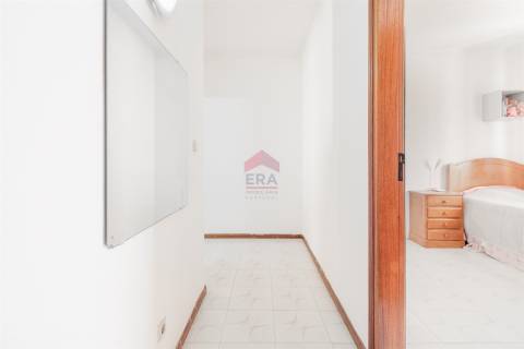 Apartamento T2 Venda em Quarteira,Loulé