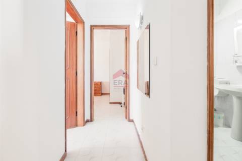 Apartamento T2 Venda em Quarteira,Loulé