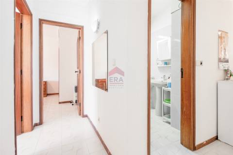 Apartamento T2 Venda em Quarteira,Loulé