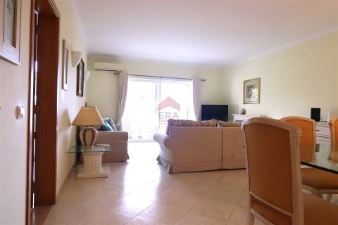 Moradia Geminada T3 Venda em Quarteira,Loulé