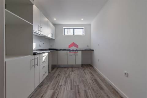 Moradia T3+3 Venda em Santa Bárbara de Nexe,Faro