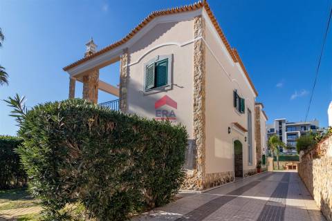 Moradia T4 Venda em Montenegro,Faro