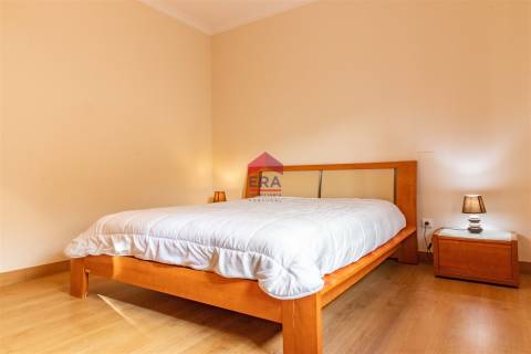 Moradia T4 Venda em Montenegro,Faro