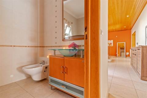 Moradia T4 Venda em Montenegro,Faro