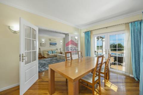 Moradia Isolada T4 Venda em Boliqueime,Loulé