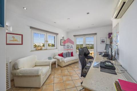 Moradia Isolada T4 Venda em Boliqueime,Loulé