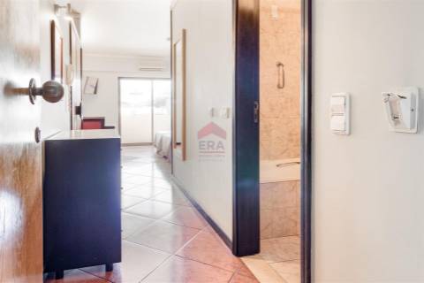 Apartamento T0 Venda em Albufeira e Olhos de Água,Albufeira