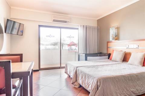 Apartamento T0 Venda em Albufeira e Olhos de Água,Albufeira