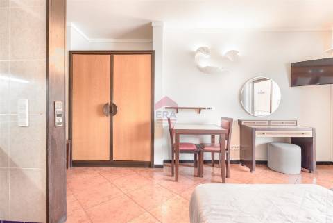 Apartamento T0 Venda em Albufeira e Olhos de Água,Albufeira