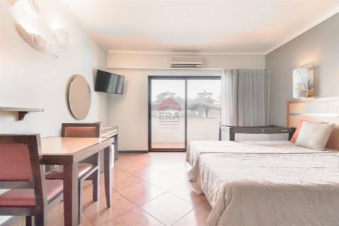 Apartamento T0 Venda em Albufeira e Olhos de Água,Albufeira