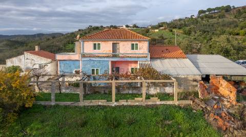 Moradia Isolada T6 Venda em Alte,Loulé