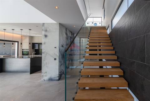 Moradia T4 Venda em Quarteira,Loulé