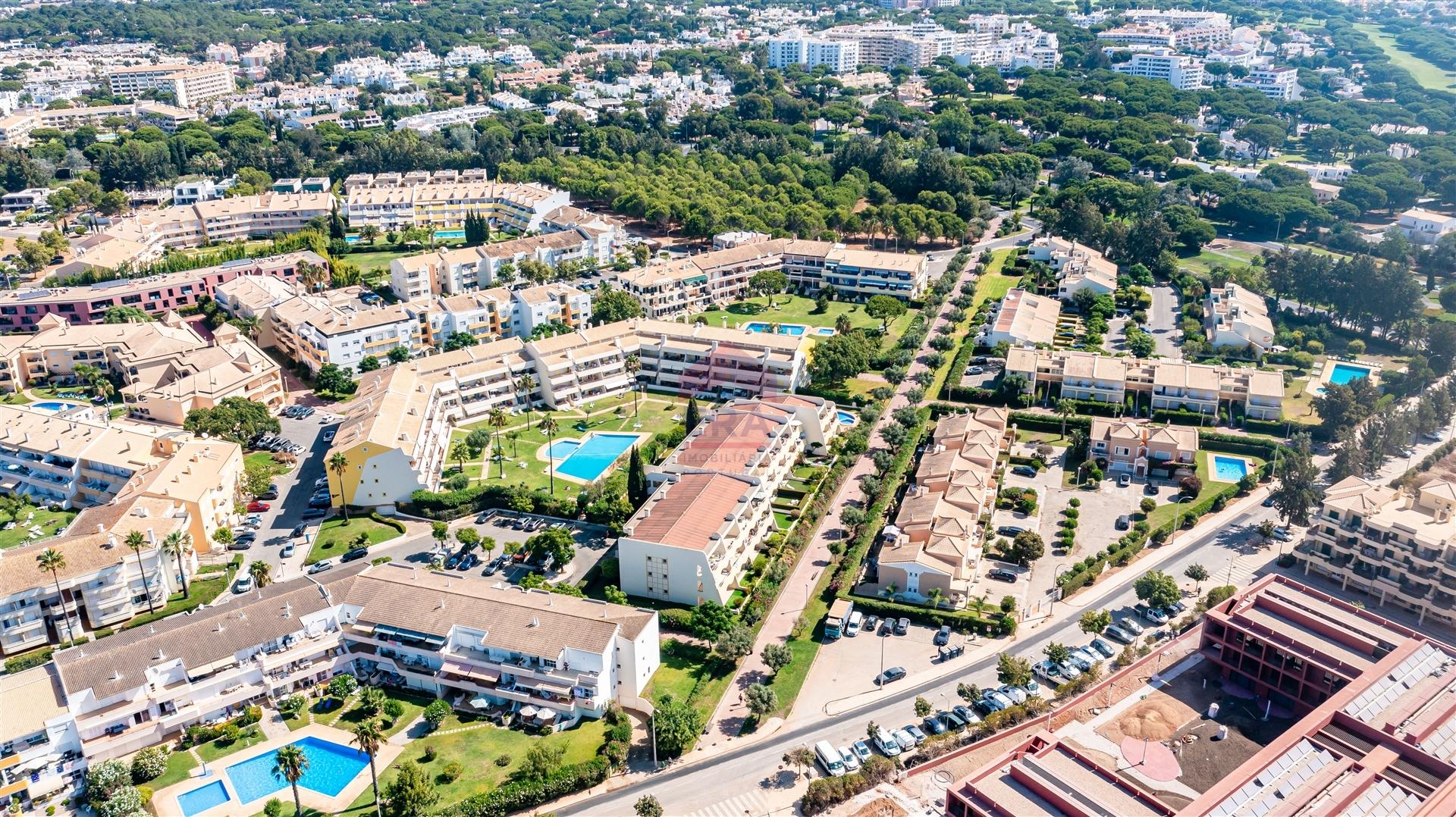 Apartamento T2 Venda em Quarteira,Loulé