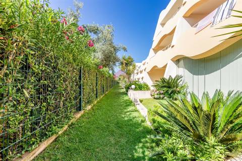 Apartamento T2 Venda em Quarteira,Loulé