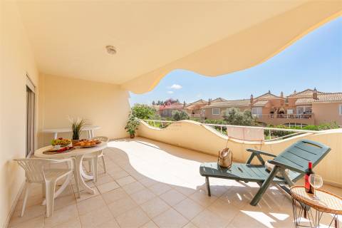 Apartamento T2 Venda em Quarteira,Loulé