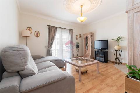 Moradia T3 Venda em Quarteira,Loulé