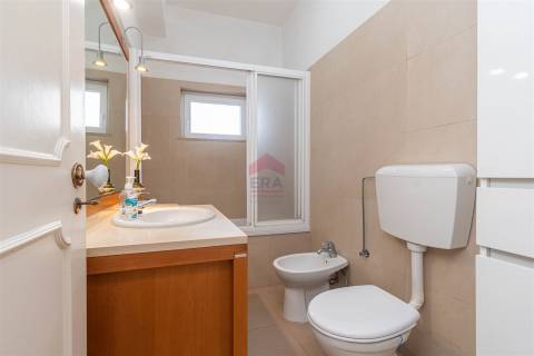 Moradia T3 Venda em Quarteira,Loulé