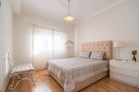 Moradia T3 Venda em Quarteira,Loulé