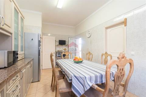 Moradia T3 Venda em Quarteira,Loulé