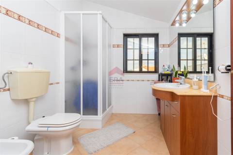 Moradia T3 Venda em Quarteira,Loulé